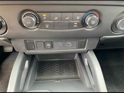 New 2026 Nissan Frontier S image 12