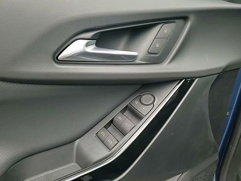 Used 2026 Chevrolet Equinox LT image 17