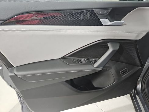 New 2026 Volkswagen Tiguan SE AWD/4WD image 10