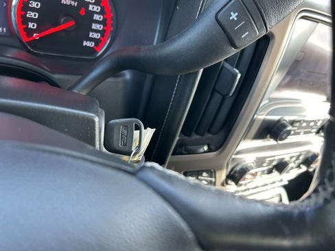 Used 2015 GMC Sierra 2500 Denali w/ Duramax Plus Package image 18