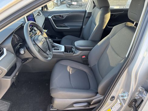 New 2025 Toyota RAV4 LE image 2