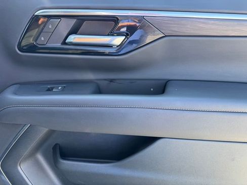 Certified 2025 Chevrolet Tahoe Z71 image 7