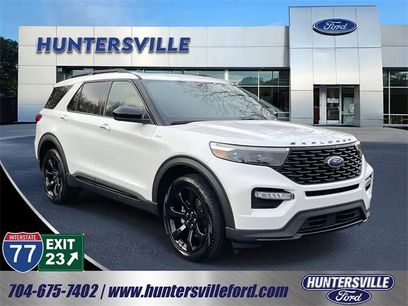 Used 2023 Ford Explorer ST-Line w/ Class IV Trailer Tow Package