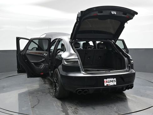 Used 2021 Porsche Macan GTS image 63