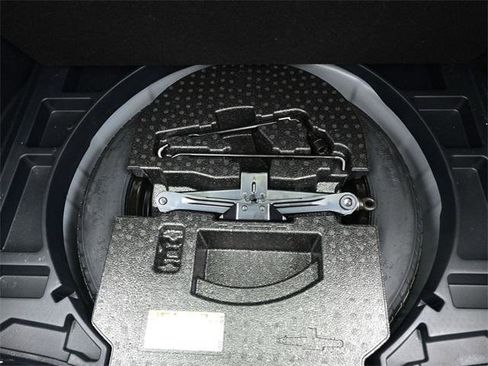 Certified 2024 Toyota Corolla Cross LE image 25