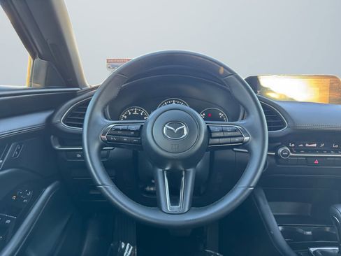Used 2025 MAZDA MAZDA3 s Sport image 10