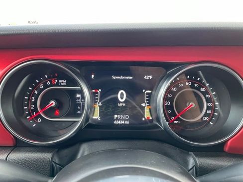 Used 2022 Jeep Gladiator Rubicon w/ LED Lighting Group AWD/4WD image 17