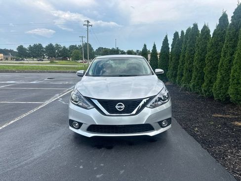 Used 2017 Nissan Sentra SR FWD image 3