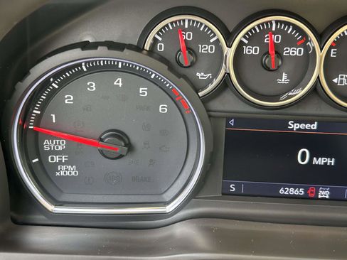 Used 2019 Chevrolet Silverado 1500 LTZ image 23