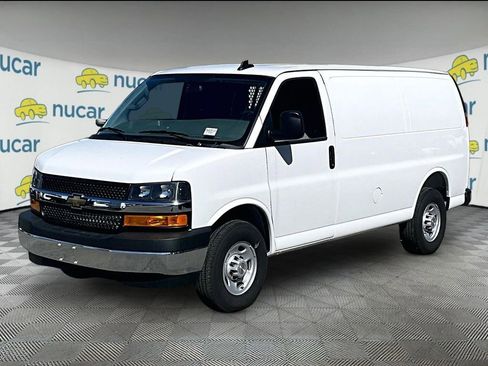 New 2025 Chevrolet Express 2500 w/ Driver Convenience Package RWD image 4