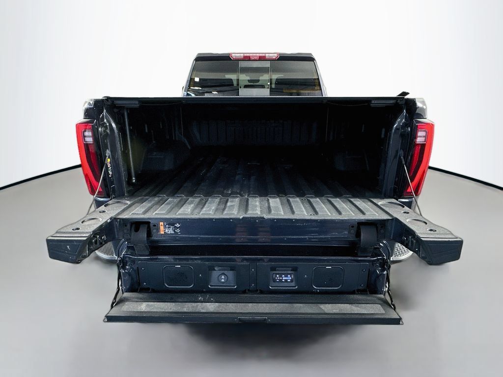 Used 2024 GMC Sierra 2500 Denali Ultimate AWD/4WD image 29