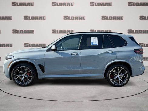 Certified 2024 BMW X5 xDrive40i w/ M Sport Package AWD/4WD image 2