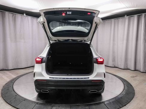Certified 2025 Mercedes-Benz GLA 250 image 27
