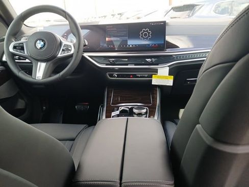 New 2026 BMW X5 xDrive40i AWD/4WD image 13