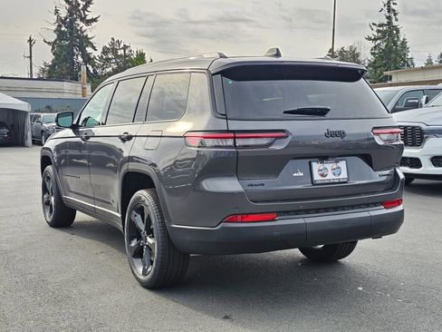 New 2025 Jeep Grand Cherokee L Limited w/ Black Appearance Package image 6