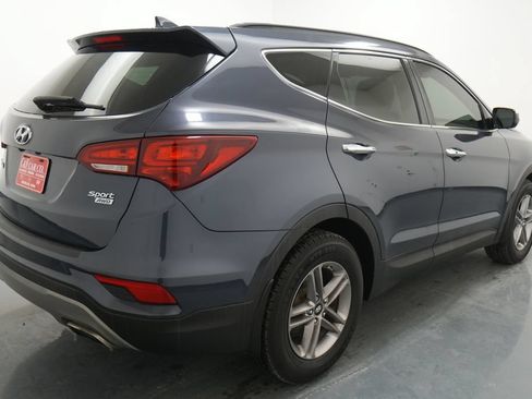 Used 2017 Hyundai Santa Fe Sport AWD/4WD image 8