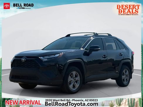 Used 2025 Toyota RAV4 XLE w/ Convenience Package AWD/4WD image 1