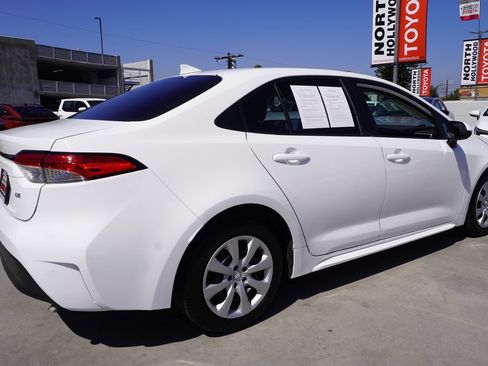 Used 2023 Toyota Corolla LE FWD image 7