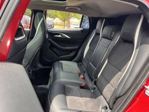 Used 2018 INFINITI QX30 Sport FWD image 19
