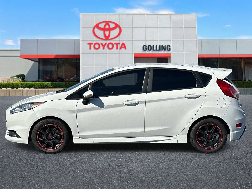 Used 2015 Ford Fiesta ST FWD image 2
