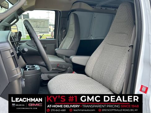 New 2026 GMC Savana 3500 Extended RWD image 12