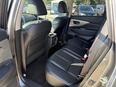 Used 2015 Nissan Murano SL w/ SL Technology Package FWD image 25
