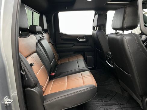 Used 2024 Chevrolet Silverado 1500 High Country w/ High Country Premium Package image 47