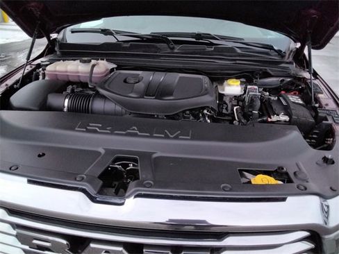 Used 2025 RAM 1500 Laramie image 11