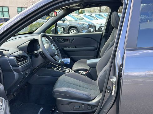 Certified 2025 Subaru Forester Premium image 9