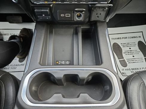 Used 2020 Chevrolet Silverado 1500 LTZ w/ LTZ Premium Package image 29