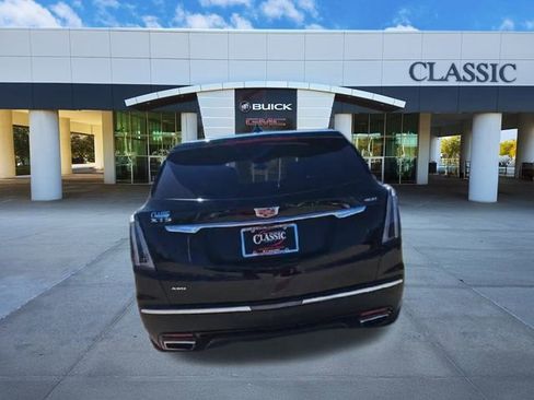 Used 2022 Cadillac XT5 Sportv w/ Technology Package image 7