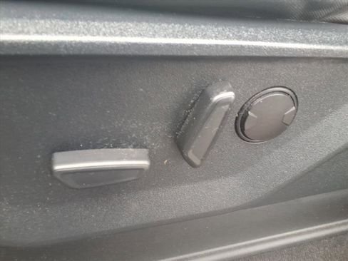 Used 2022 Ford F150 XLT w/ Equipment Group 302A High image 30