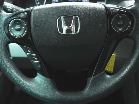 Used 2017 Honda Accord LX image 14