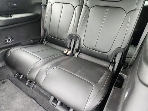 New 2025 Jeep Grand Cherokee L Limited image 22