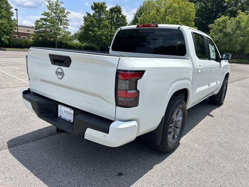 New 2026 Nissan Frontier SV w/ SV Convenience Package RWD image 7
