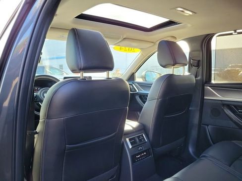 Used 2024 MAZDA CX-90 3.3 Turbo w/ Preferred Plus image 11