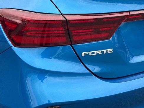 Used 2023 Kia Forte GT-Line image 6