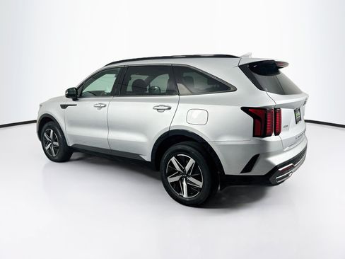 Used 2021 Kia Sorento EX AWD/4WD image 5