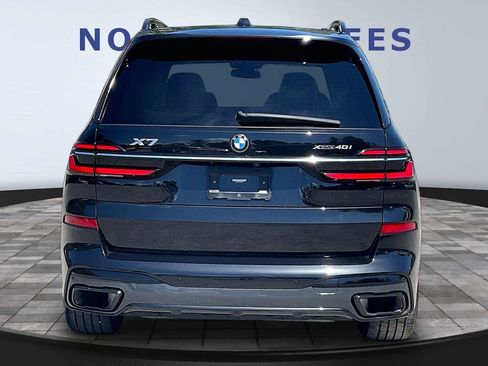 Used 2023 BMW X7 xDrive40i w/ Executive Package image 5