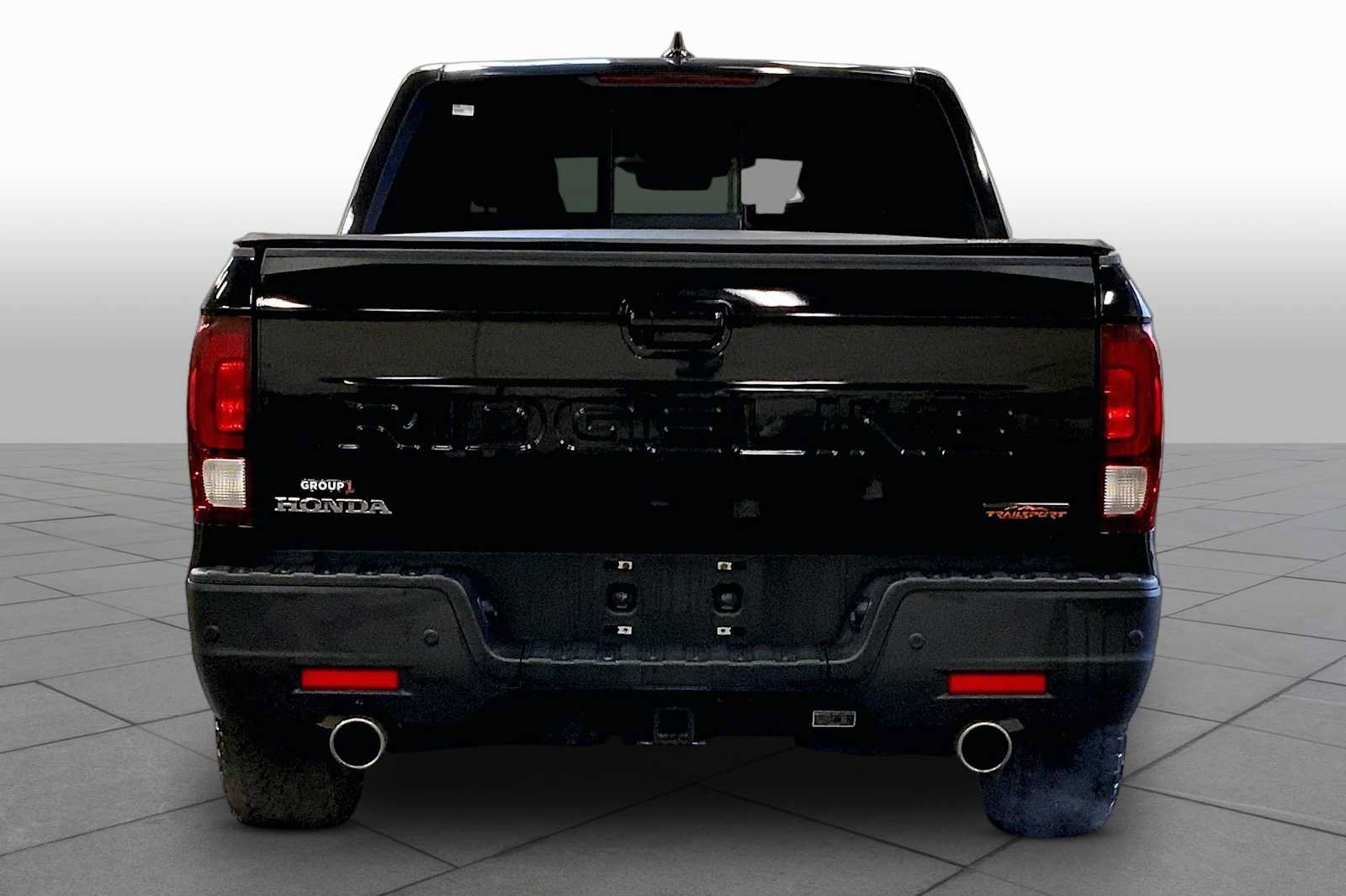 Used 2025 Honda Ridgeline TrailSport image 5