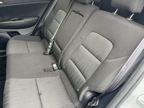 Used 2017 Kia Sportage LX FWD image 19