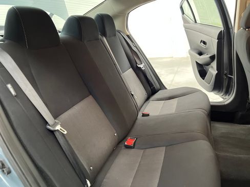 Used 2024 Nissan Sentra SV FWD image 20