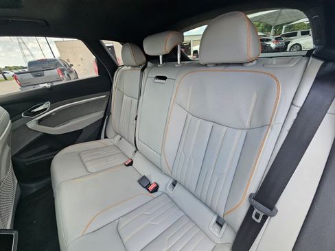Used 2024 Audi Q8 e-tron Prestige w/ Prestige Package AWD/4WD image 18