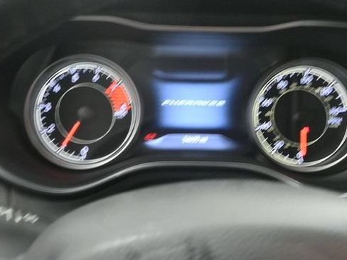 Used 2021 Jeep Cherokee Limited AWD/4WD image 17