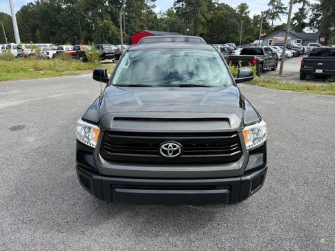 Used 2016 Toyota Tundra SR image 2