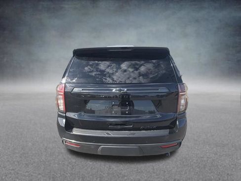 Used 2021 Chevrolet Tahoe RST w/ Luxury Package AWD/4WD image 12
