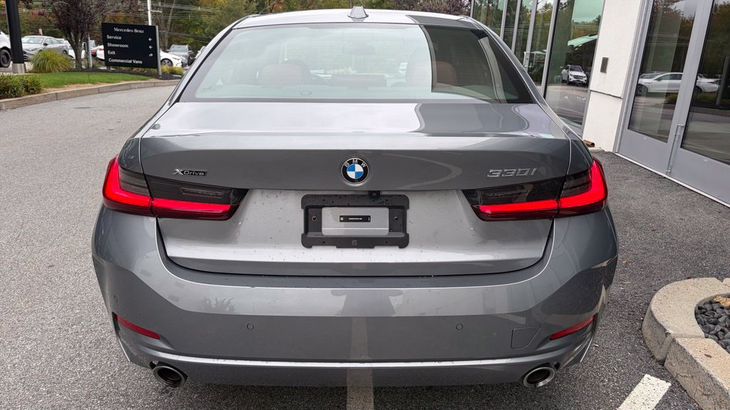Certified 2023 BMW 330i xDrive Sedan w/ Premium Package AWD/4WD image 3