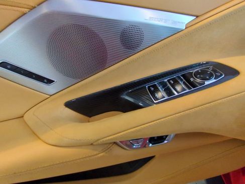 Used 2022 Chevrolet Corvette Stingray Premium Conv w/ Z51 Performance Package RWD image 13