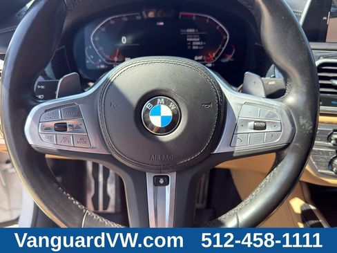 Used 2022 BMW 750i xDrive w/ Executive Package AWD/4WD image 21