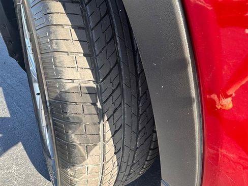 Used 2019 Ford Escape SE FWD image 5